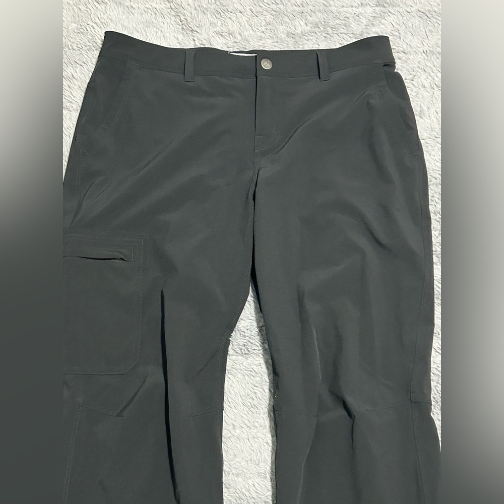REI Co-op Women’s Technical Hiking Stretch Utility Pants in Black - Size 10P - Picture 3 of 12